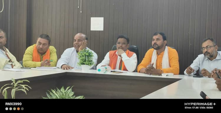 बोधगया में 10 को जुटेंगे एनडीए नेता, सम्मेलन की तैयारी को लेकर हुई बैठक