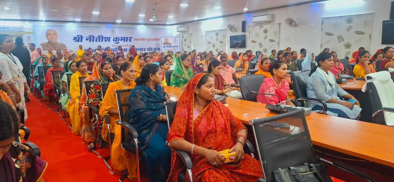 मुख्यमंत्री महिला रोजगार योजना के तहत मिलेगी दस हजार रुपये की आर्थिक सहायता