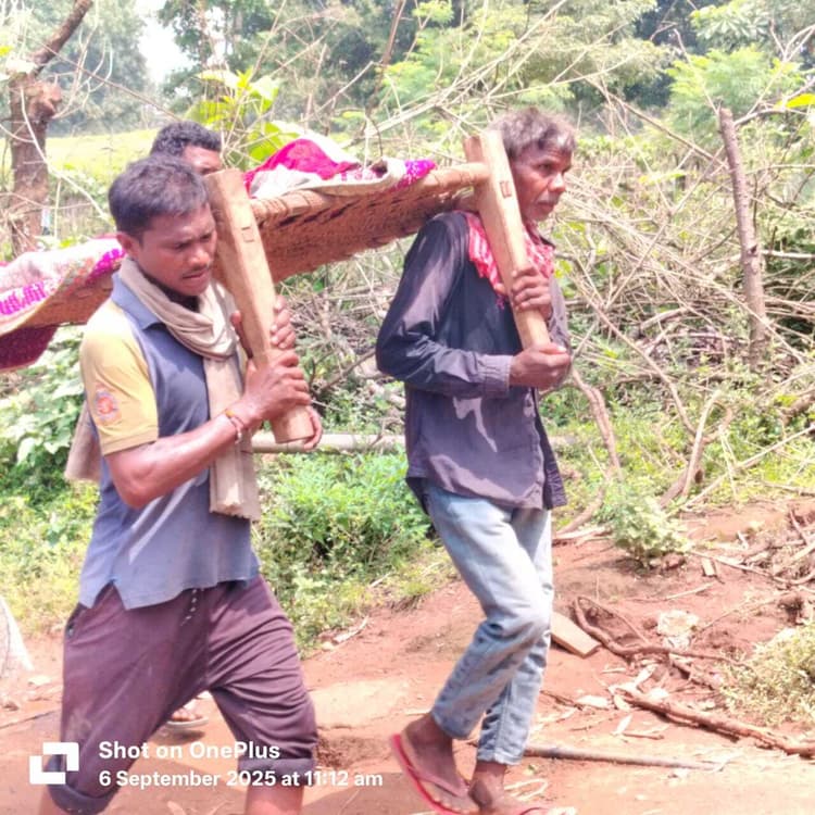 Bokaro News : सर्पदंश से पूर्व नक्सली की पत्नी की मौत