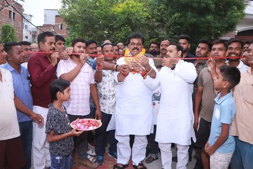 पंतनगर कॉलोनी में मेयर ने किया विकास कार्यों का लोकार्पण