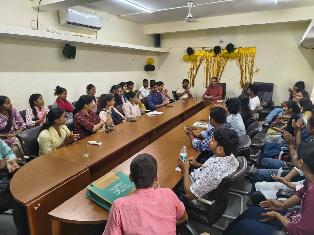 Motihari: एंजीसीयूबी में हिन्दी साहित्य सभा का हुआ पुनर्गठन