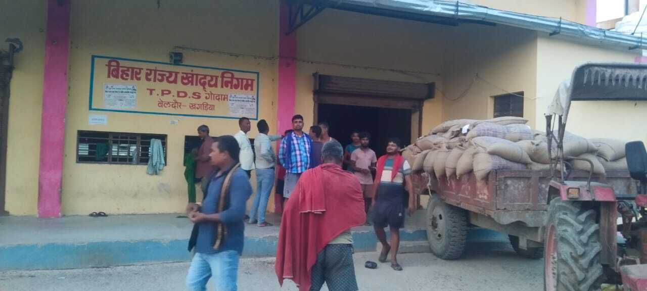 60 घंटे बाद भी जब्त खाद्यान्न मामले में नहीं हुई प्राथमिकी दर्ज