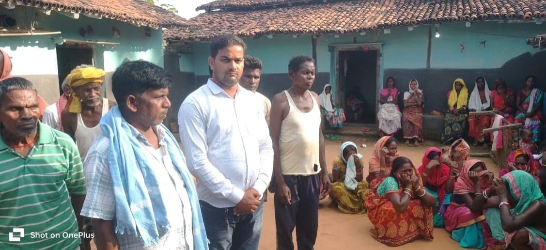 Giridih News :सर्पदंश से युवक की मौत, मातम