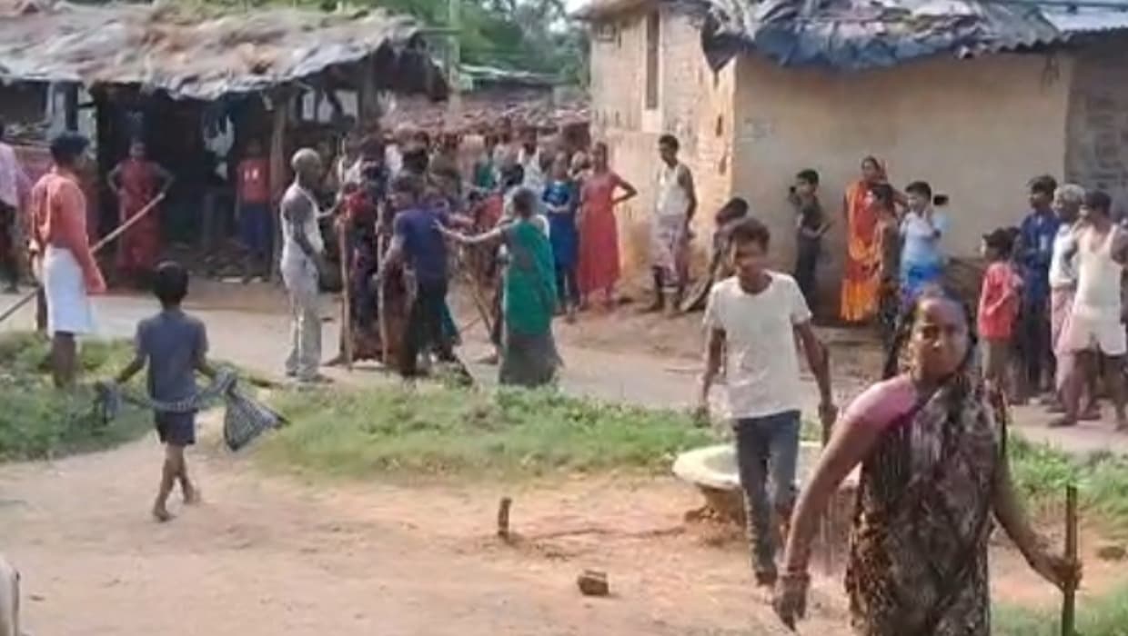 जमीन विवाद को लेकर भाइयों में झड़प, तीन घायल