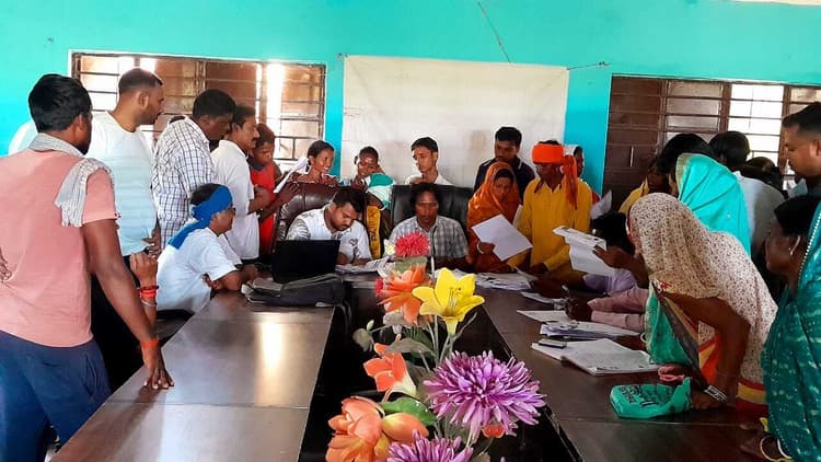 मंईयां सम्मान योजना के लाभुकों का हुआ भौतिक सत्यापन