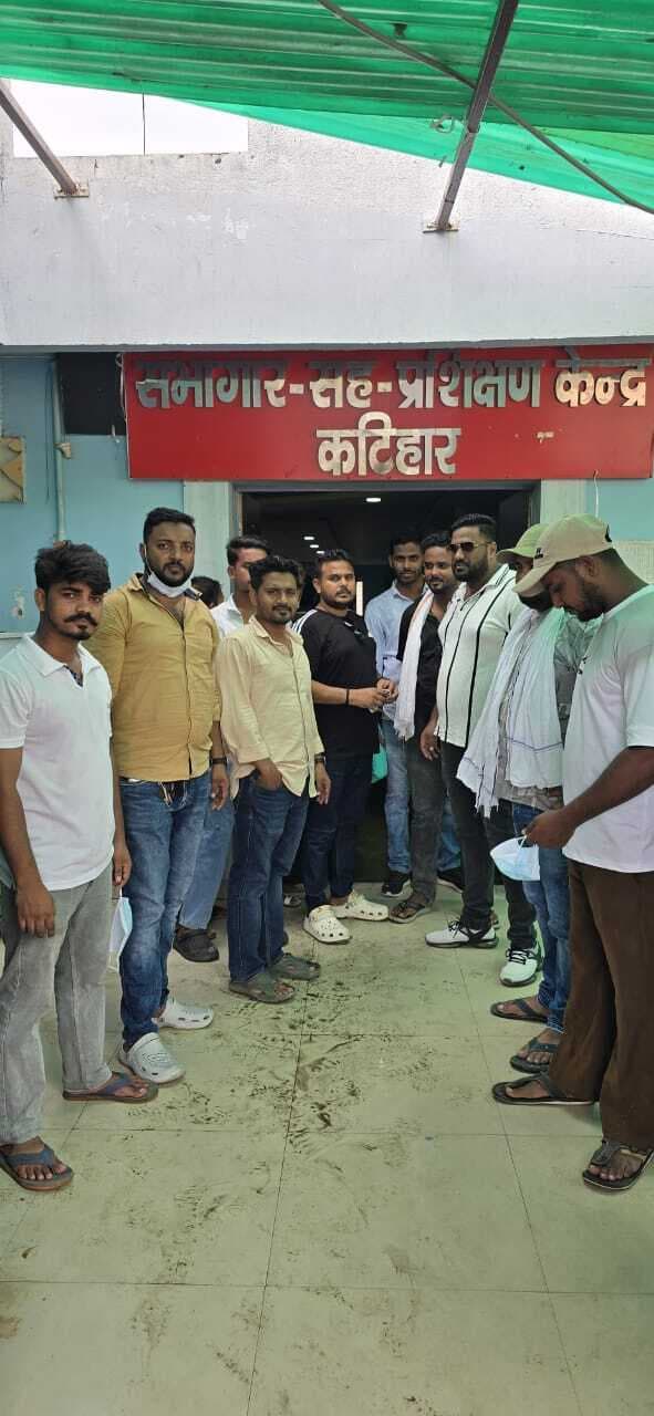 ब्रदर्स हेल्पिंग हैंड्स फाउंडेशन ने पांच टीबी रोगियों को गोद लिया