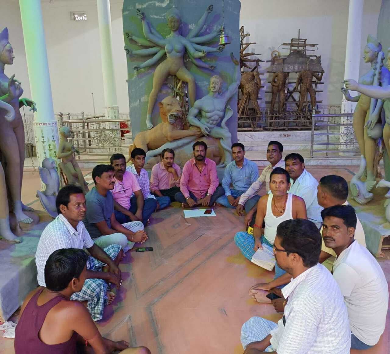 बैठक में दुर्गापूजा की तैयारियों पर हुई चर्चा