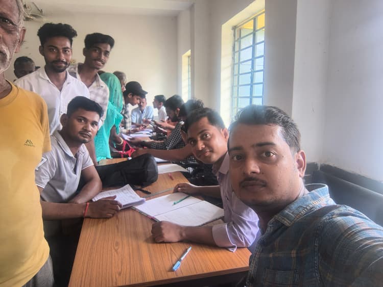 भरतशिला पंचायत में द्वितीय राजस्व महाअभियान शिविर में दिया गया 281 आवेदन