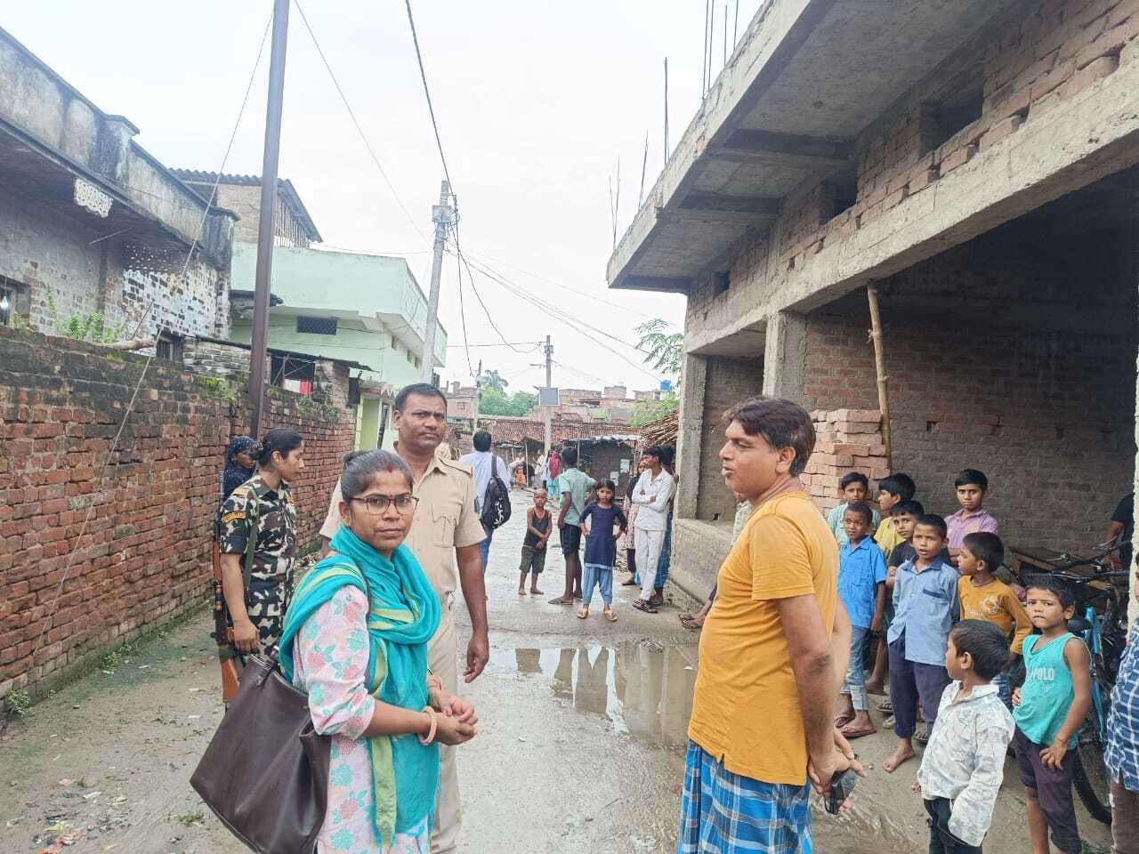 ऋण वसूली की राशि जाम नहीं करने पर होगी कार्रवाई