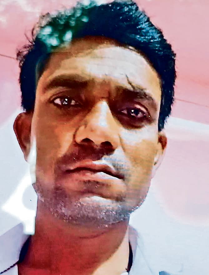 Bokaro News : तर्पण कर लौट रहे बाइक सवार दंपती को ट्रक ने कुचला, मौत