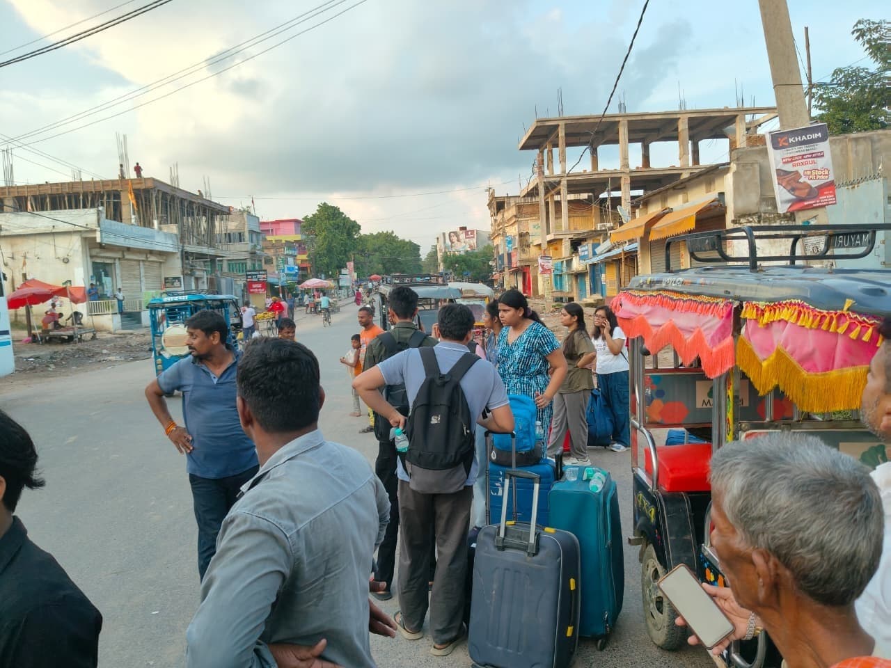 Motihari: भरतपुर मेडिकल कॉलेज से 250 छात्रों को वापस भेजा गया घर