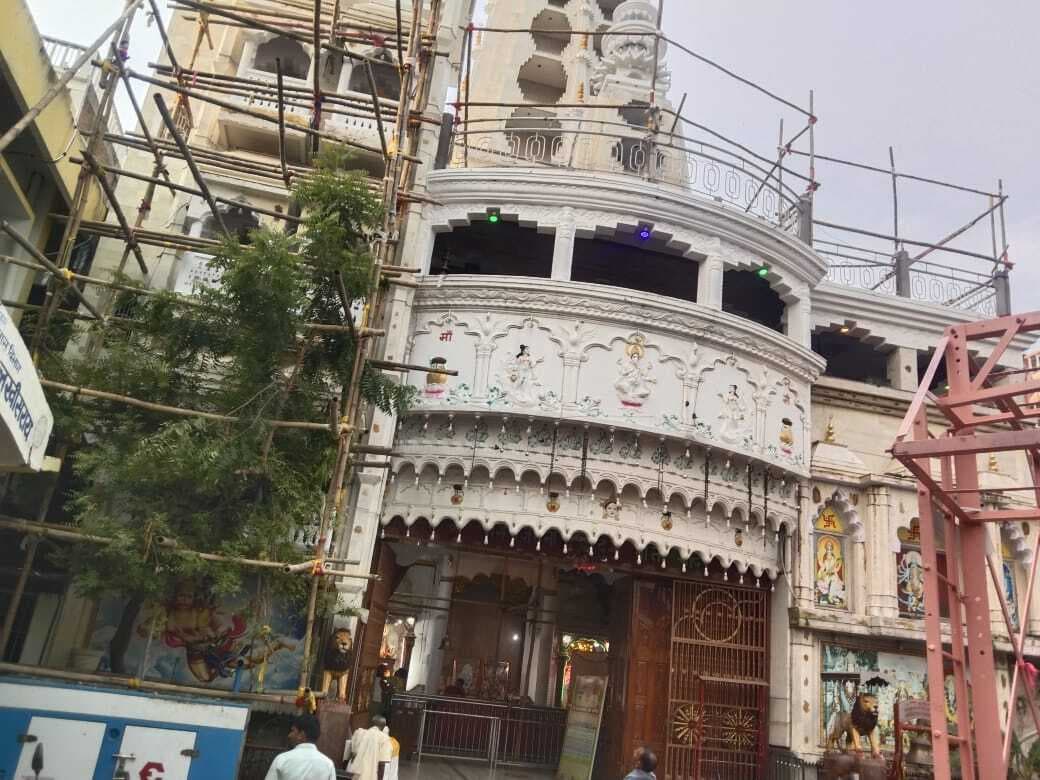 दुर्गा पूजा को लेकर की जा रही है तैयारी