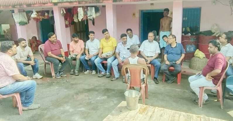 मायुमं ने शहीद के परिजनों को बंधाया ढांढस