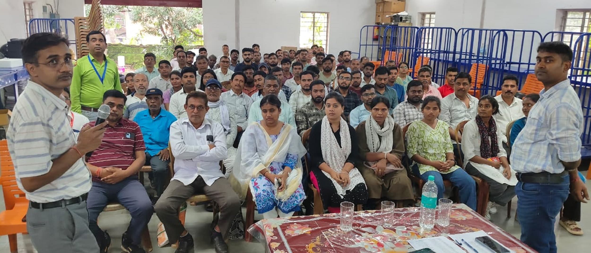 Bokaro News : डाक जीवन बीमा योजना को जन-जन तक पहुंचायें कर्मी : वरीय डाक अधीक्षक