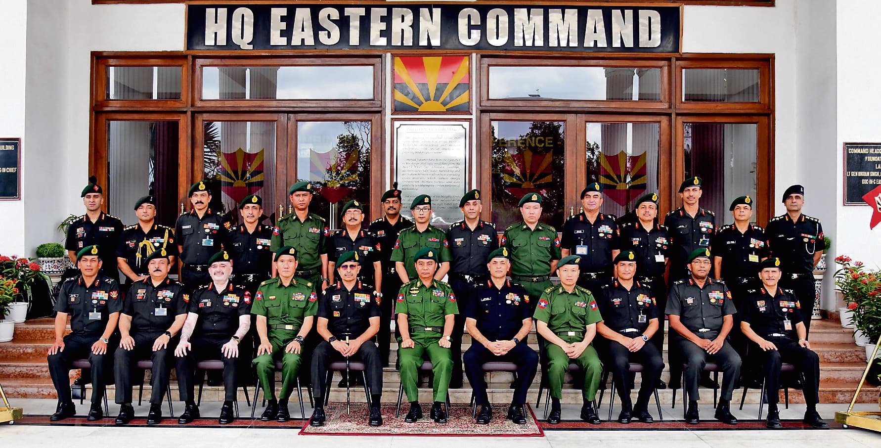 म्यांमार आर्मी प्रतिनिधिमंडल ने पूर्वी कमान मुख्यालय का किया दौरा