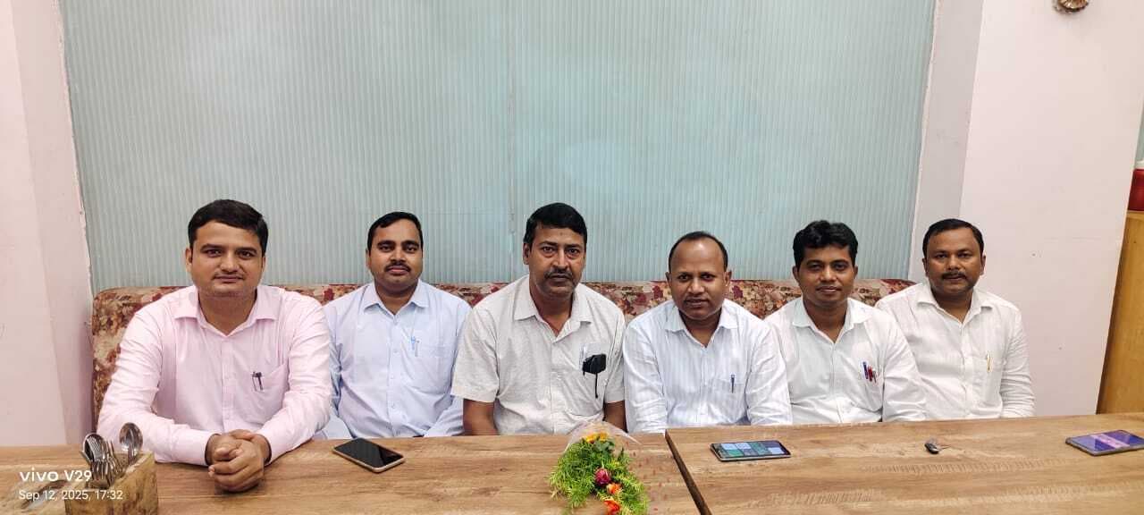 Giridih News :प्लस टू उच्च विद्यालयों में प्राचार्य की नियुक्ति हो : योगेंद्र ठाकुर