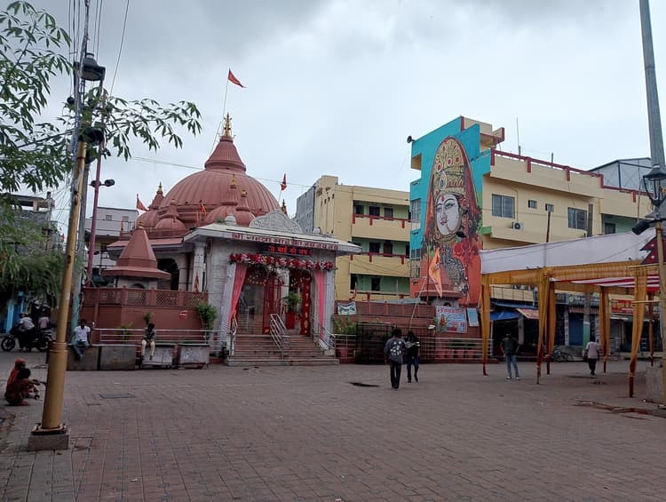 Motihari: बॉर्डर पर धीरे-धीरे सामान्य होने लगे हालात