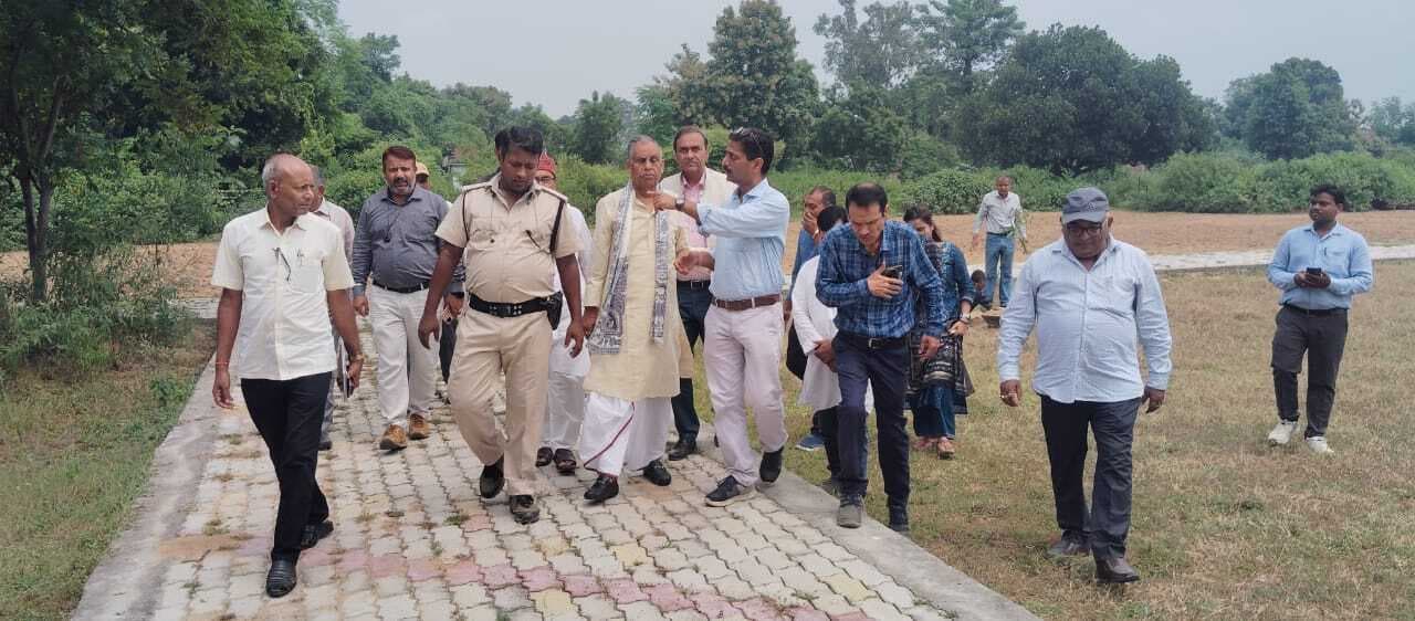 ग्रामीण युवाओं के लिए रोजगार का नया अवसर बनेगा उर्वरक व्यवसाय : रामनाथ ठाकुर