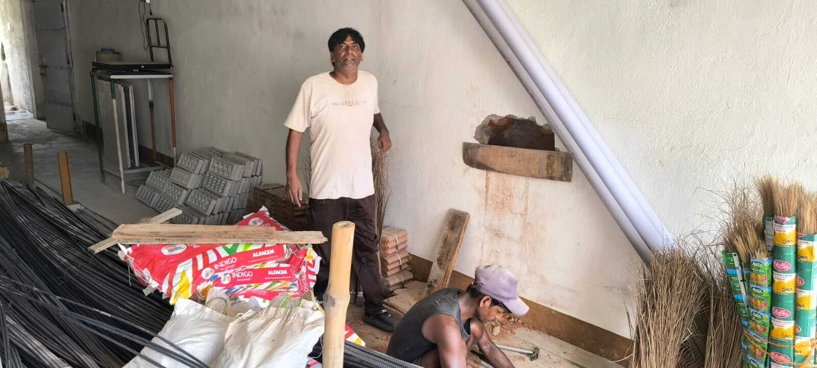 सेंधमारी कर दुकान से हजारों की चोरी