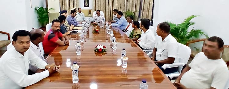 Rourkela News: आरएसपी और एयरपोर्ट के विस्तार से विस्थापित होने वालों के लिए पैकेज की हो रही व्यवस्था : जुएल ओराम