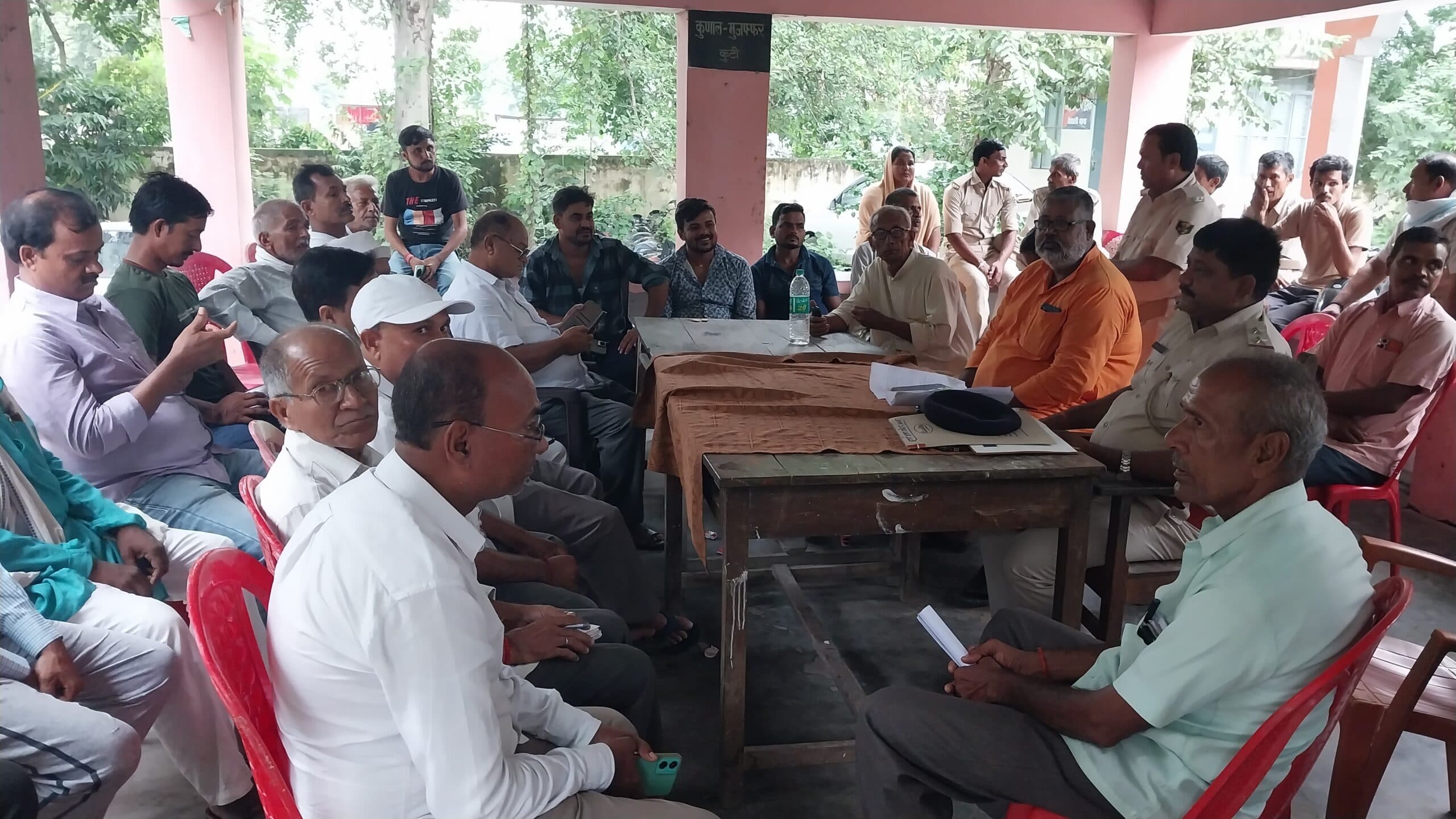 hajipur news. पूजा पंडालों में डीजे पर रहेगी पाबंदी : थानाध्यक्ष