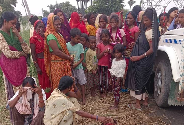 पानी भरे गड्ढे में डूबने से सफाई कर्मी की मौत