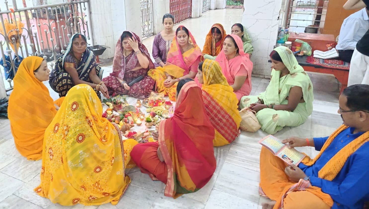 माताओं ने संतान की लंबी उम्र के लिए किया जिउतिया व्रत