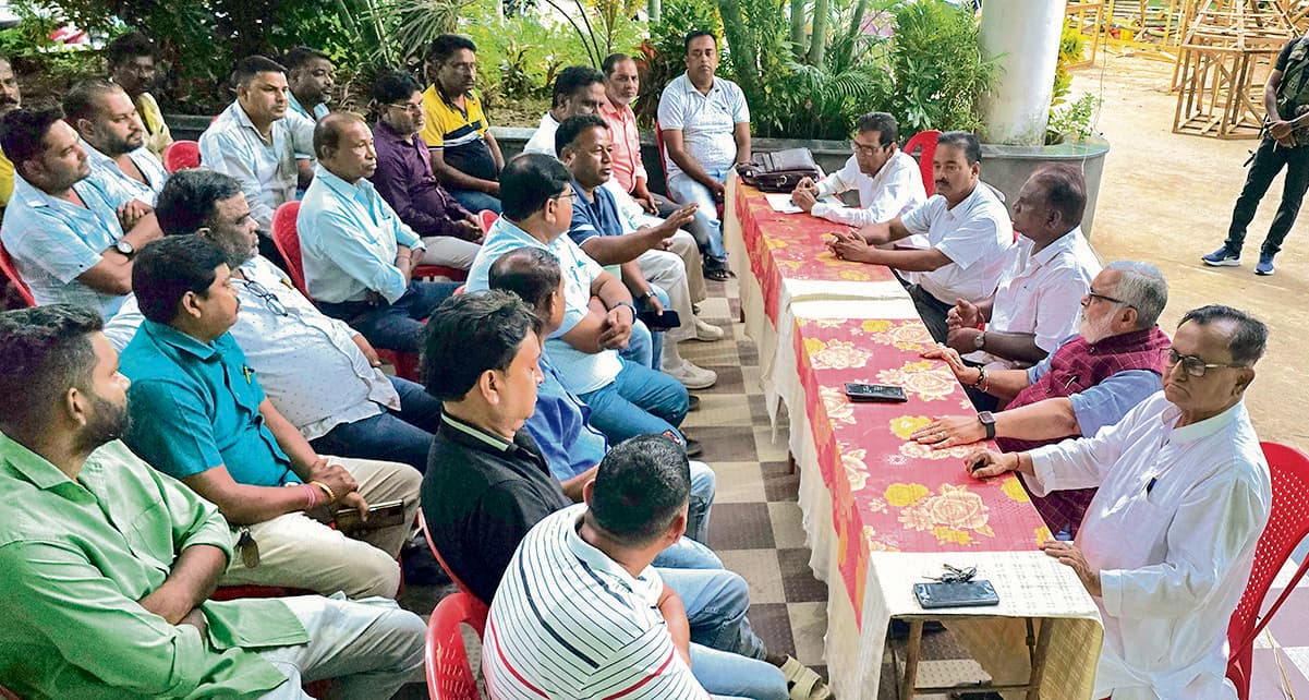 Chaibasa News : जिला प्रशासन के साथ केंद्रीय पूजा कमेटी की बैठक आज