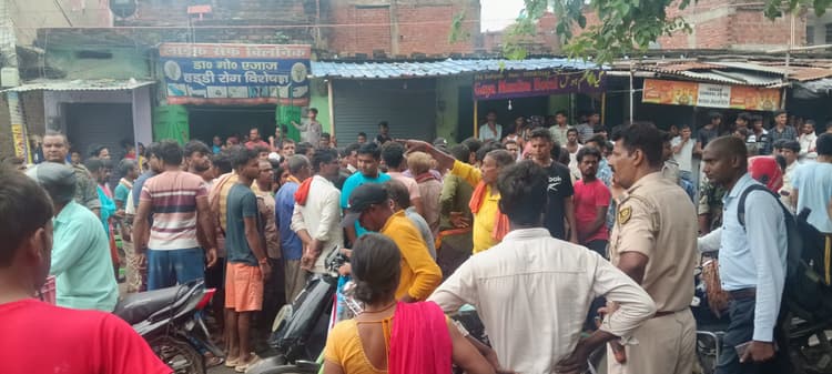 डॉक्टर की लापरवाही से युवक की मौत