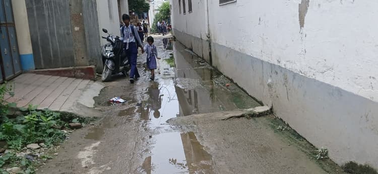 शहर की मुख्य सड़कों और गली-मुहल्लों में खराब स्ट्रीट लाइट की होगी मरम्मत