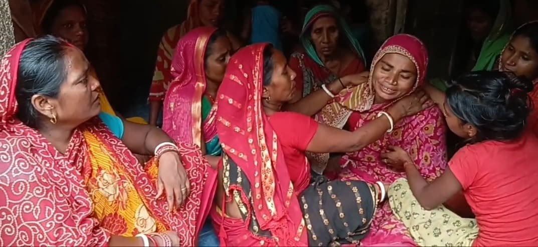 दो वर्षीय बालक की महानंदा नदी में डूबा, खोज जारी