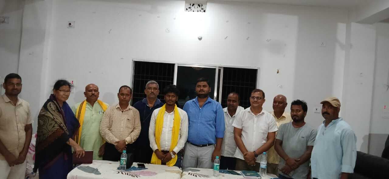 पदयात्रा कर लोगाें को जागरूक करेगी जन सुराज