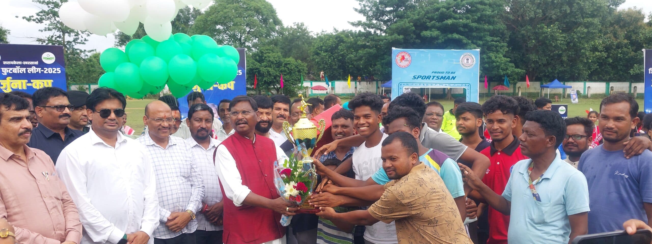 Seraikela Kharsawan News : जिले में खिलाड़ियों को बेहतर वातावरण मिलेगा : मुंडा