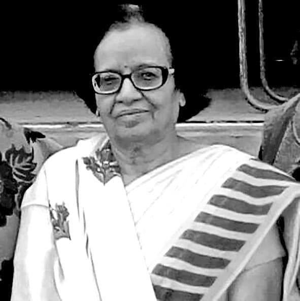 पूर्व सांसद चंद्रकला पांडेय नहीं रहीं