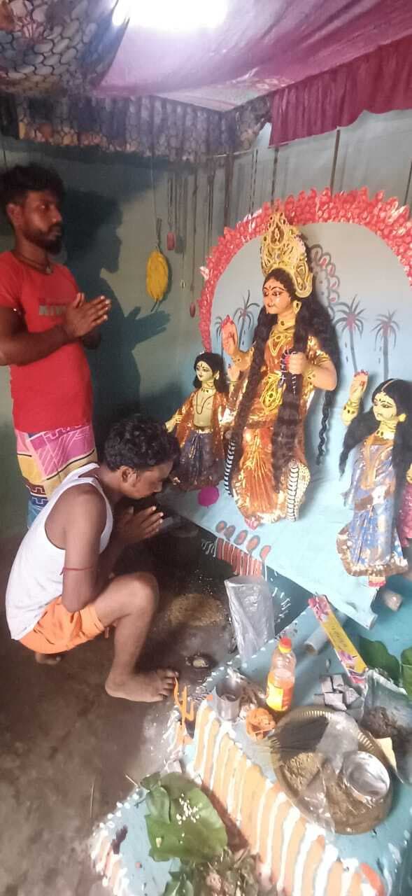 कर्मकार-आदिवासी समुदाय ने मनसा पूजा श्रद्धा से मनायी