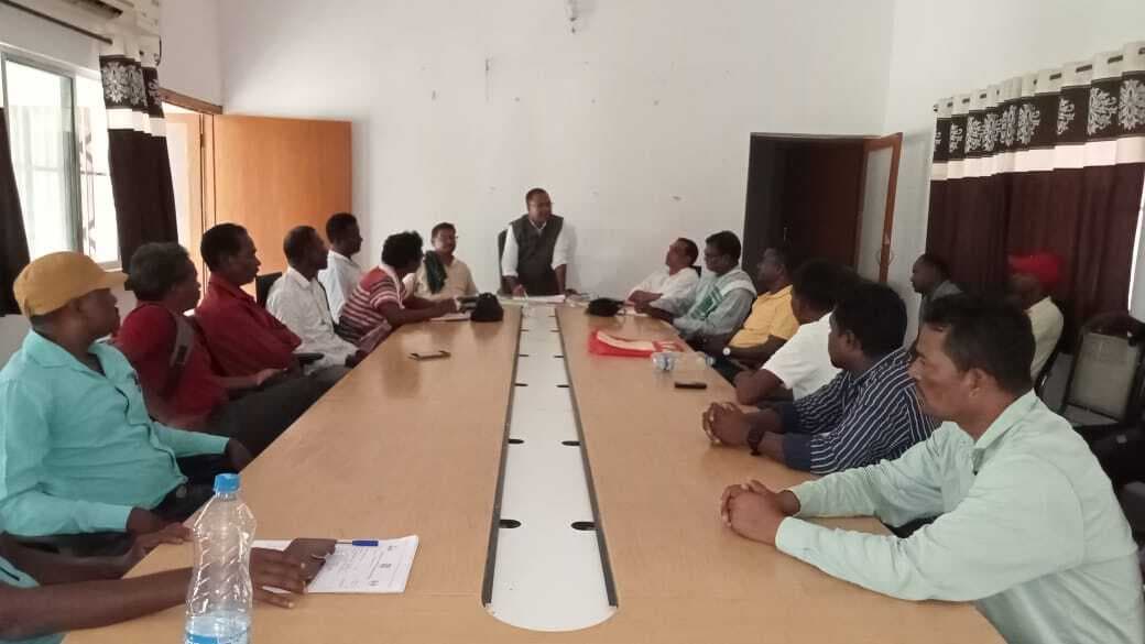 Seraikela Kharsawan News : महादेव मिंज व बाबूराम सोय महासचिव चुने गये