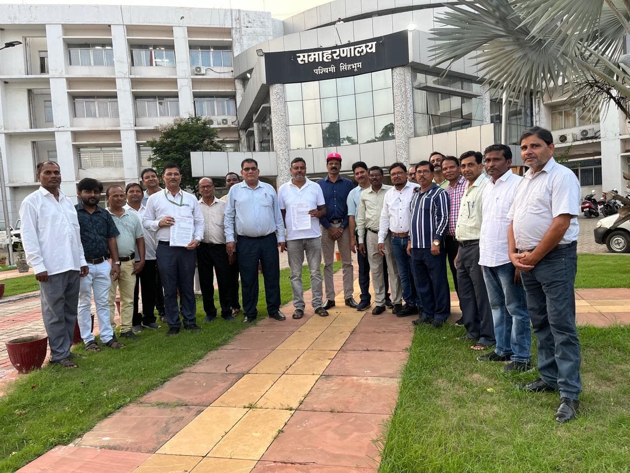 Chaibasa News : टीइटी उत्तीर्ण करने की अनिवार्यता न्यायसंगत नहीं : शिक्षक संघ