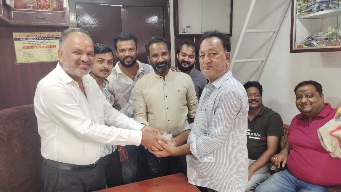 Chaibasa News : नवरात्र से छठ तक बाजार में खुदरा पैसे की नहीं होगी कमी