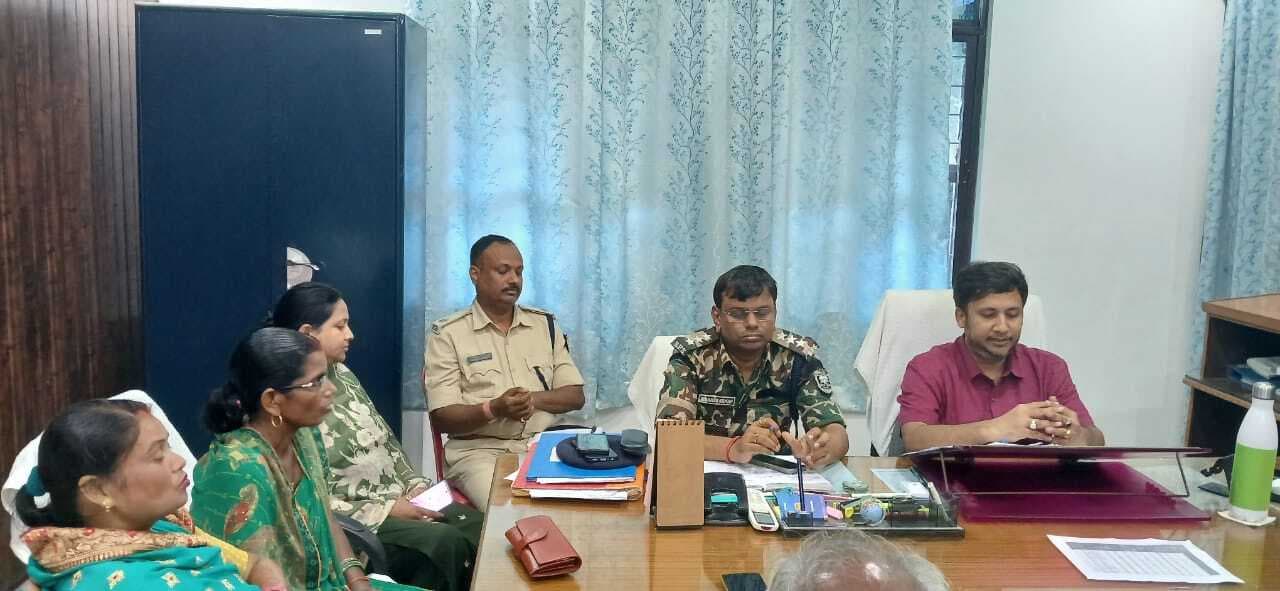 शांति समिति की बैठक संपन्न, दुर्गा पूजा में डीजे पर पूर्ण प्रतिबंध