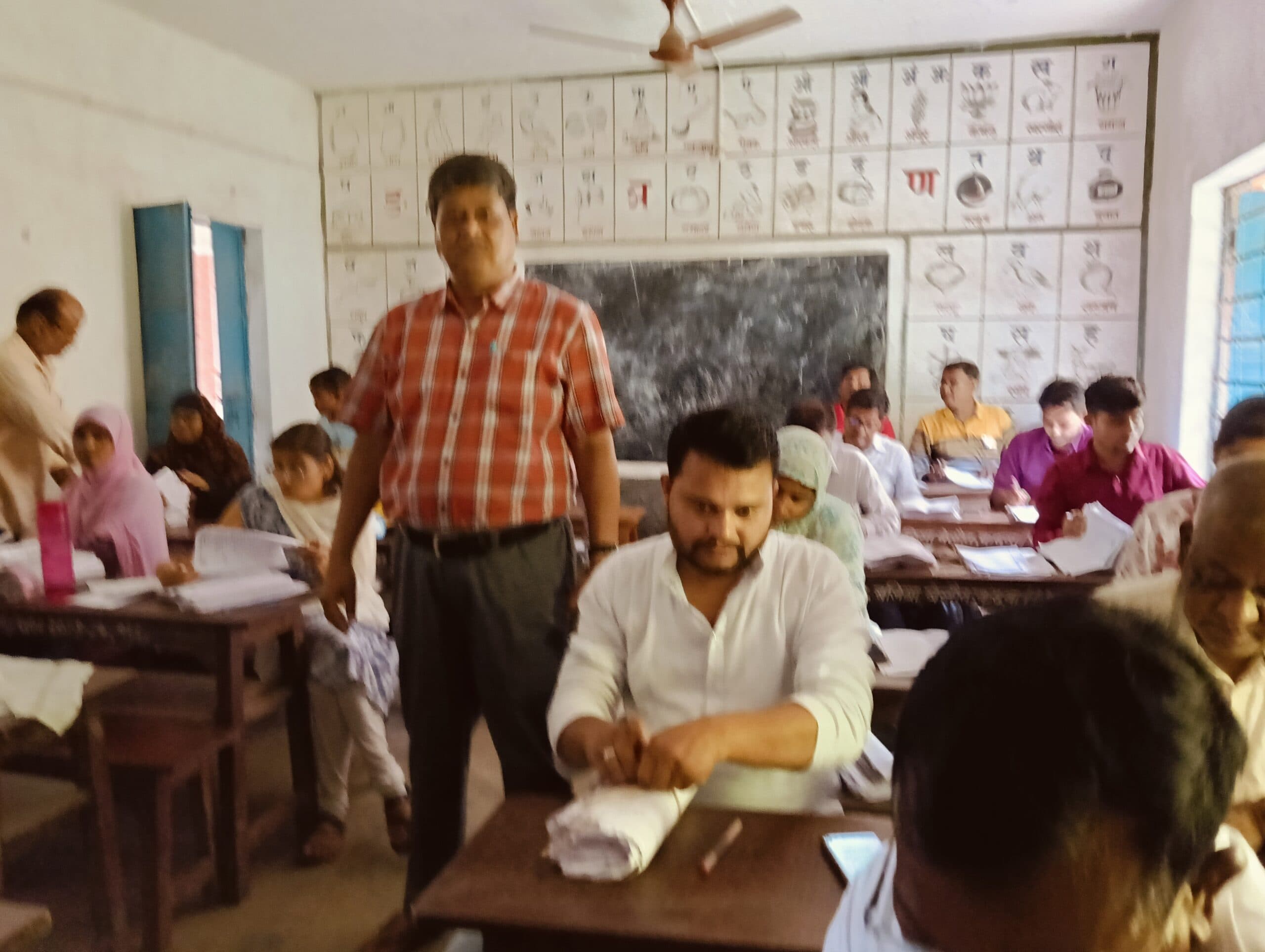 सीआरसी स्तर पर अर्धवार्षिक परीक्षा का मूल्यांकन शुरू