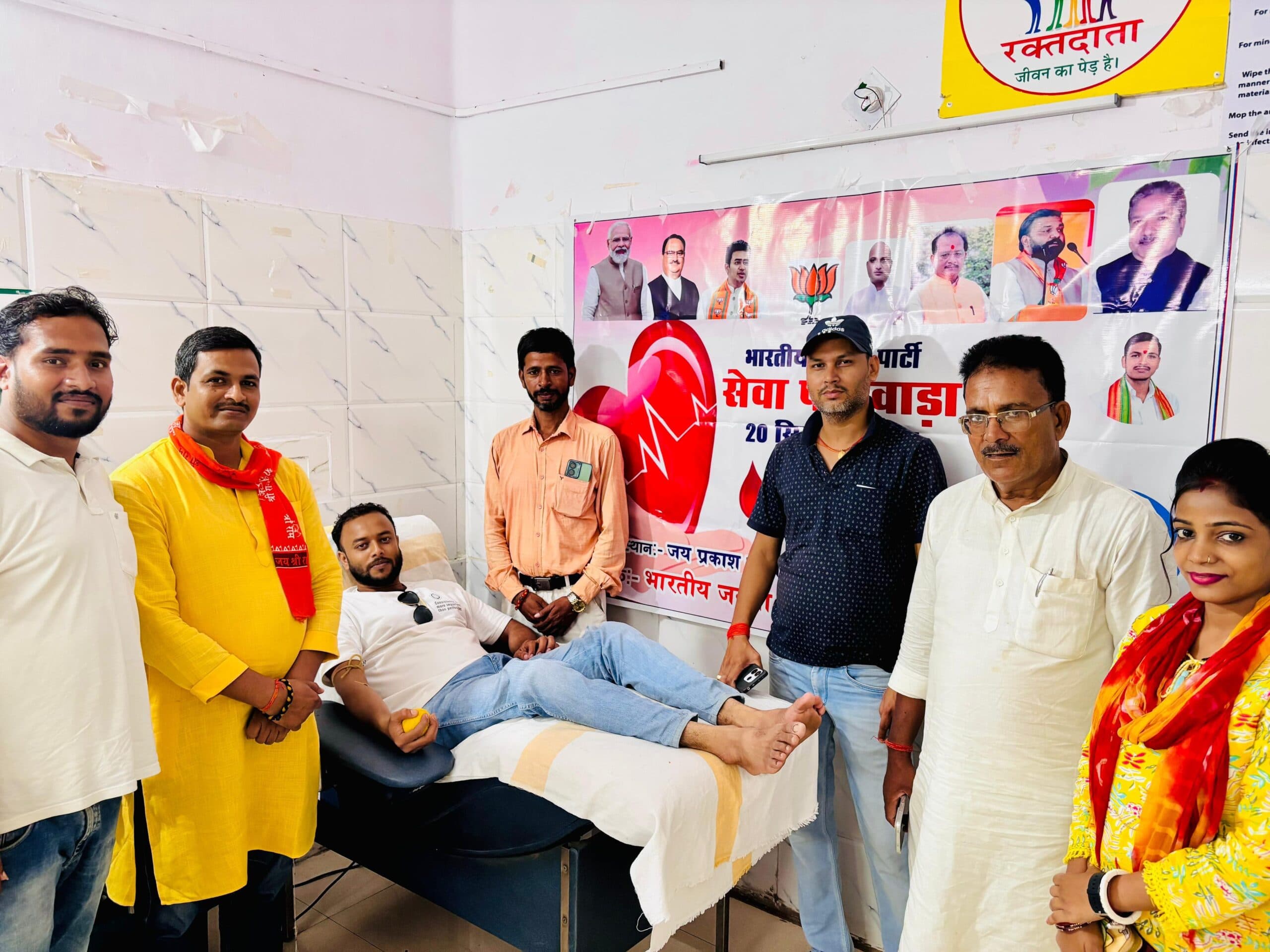 रक्तदान से युवाओं में सामाजिक दायित्व निभाने का भाव होता है मजबूत