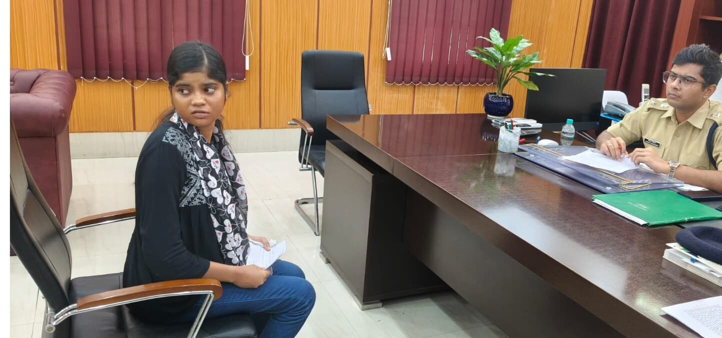 एसपी के जनता दरबार में पड़े 15 लोगों ने आवेदन देकर न्याय की लगाया गुहार