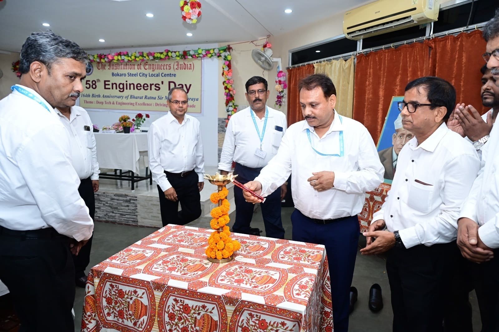 Bokaro News : समाज व उद्योग के विकास में इंजीनियरों की भूमिका अहम : प्रिय रंजन