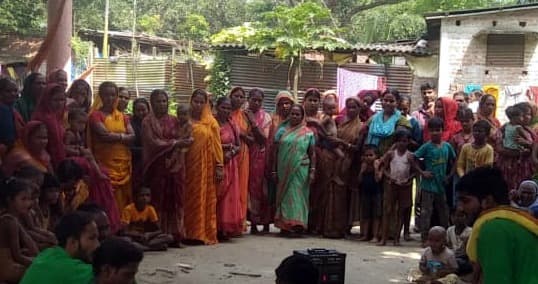 महादलित टोलों में नुक्कड़ नाटक से कुरीतियों के खिलाफ जागरूकता