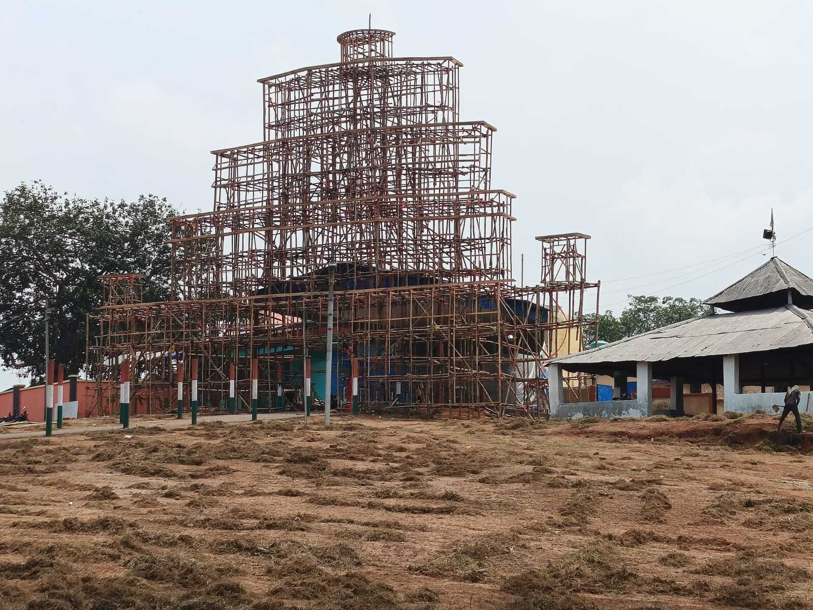 पिपरवार में दुर्गा पूजा की तैयारी जोरों पर