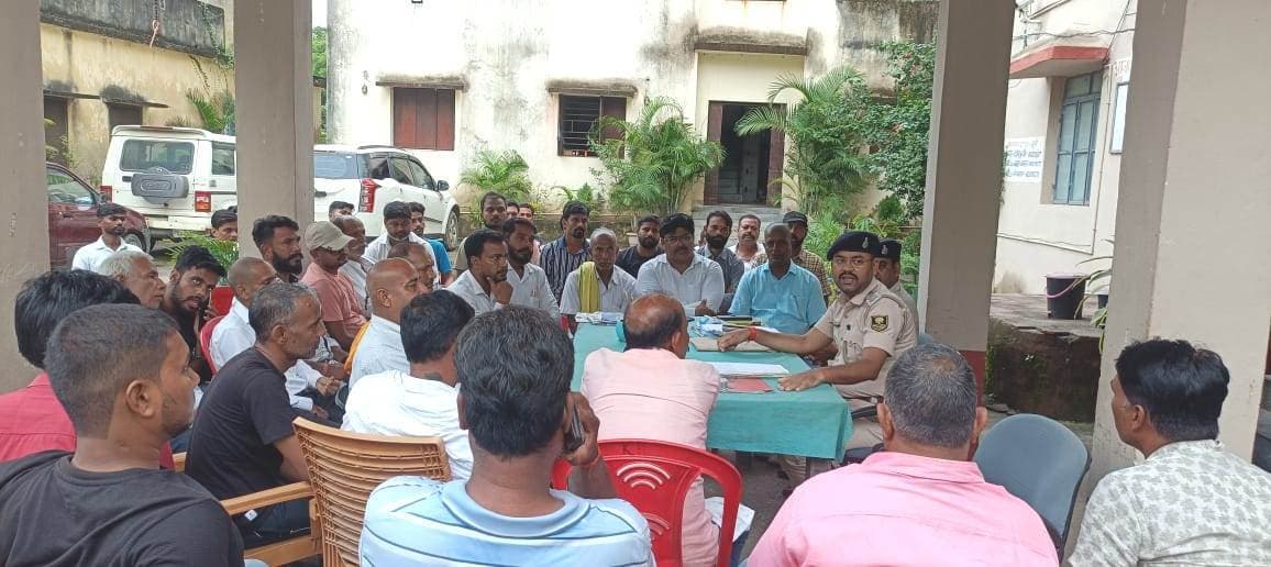 दुर्गा पूजा के जुलूस में डीजे बजाने पर रोक