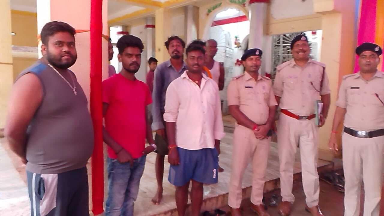 दुर्गापूजा पंडालों में आग से बचाव की दी गयी ट्रेनिंग