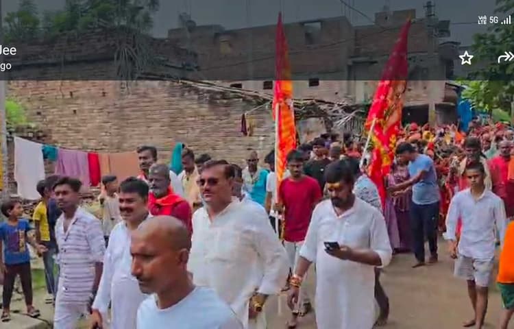 Samastipur News:जय माता दी की जयकारे से अनुगूंजित हुआ इलाका
