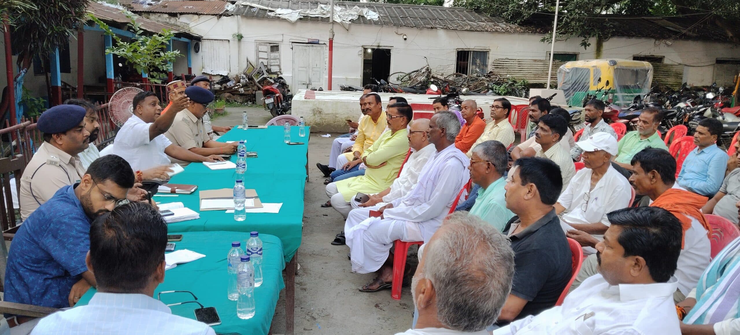 बैठक में सुरक्षा व गाइडलाइन का पालन पर दिया जोर