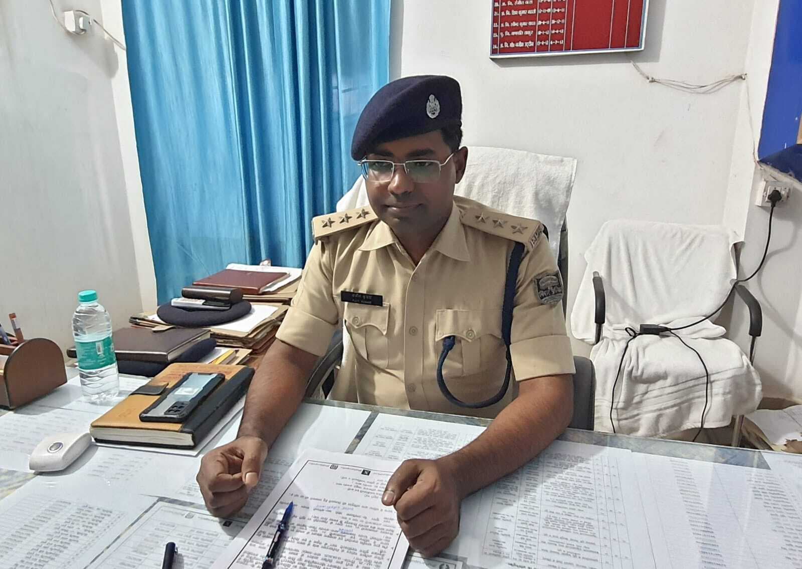 लूट की गयी बाइक के साथ लूटेरा गिरफ्तार